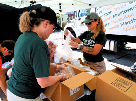 Mobile Food Pantry: Auer Avenue School