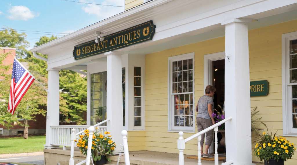 Woodbury Antiques: Connecticut's Antiques Capital