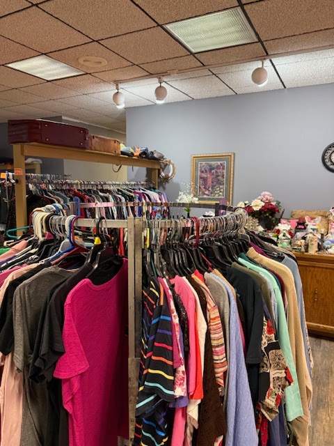 Thrift for Hope — photo 3
