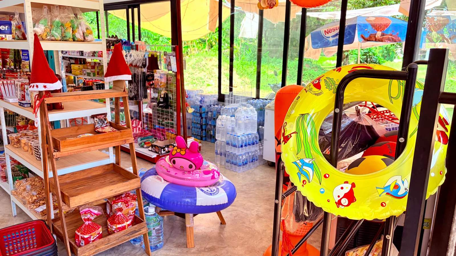 Koh mak square local mart — photo 3