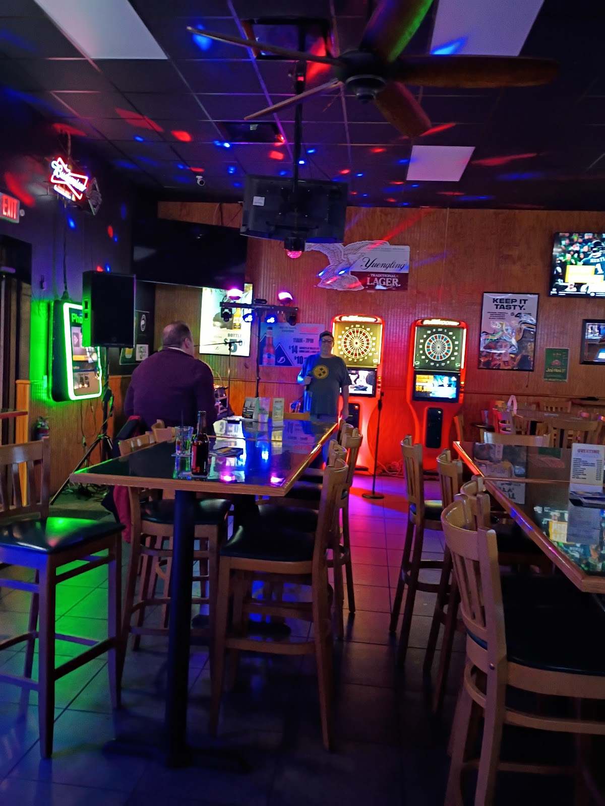 Overtime Sports Bar — photo 3