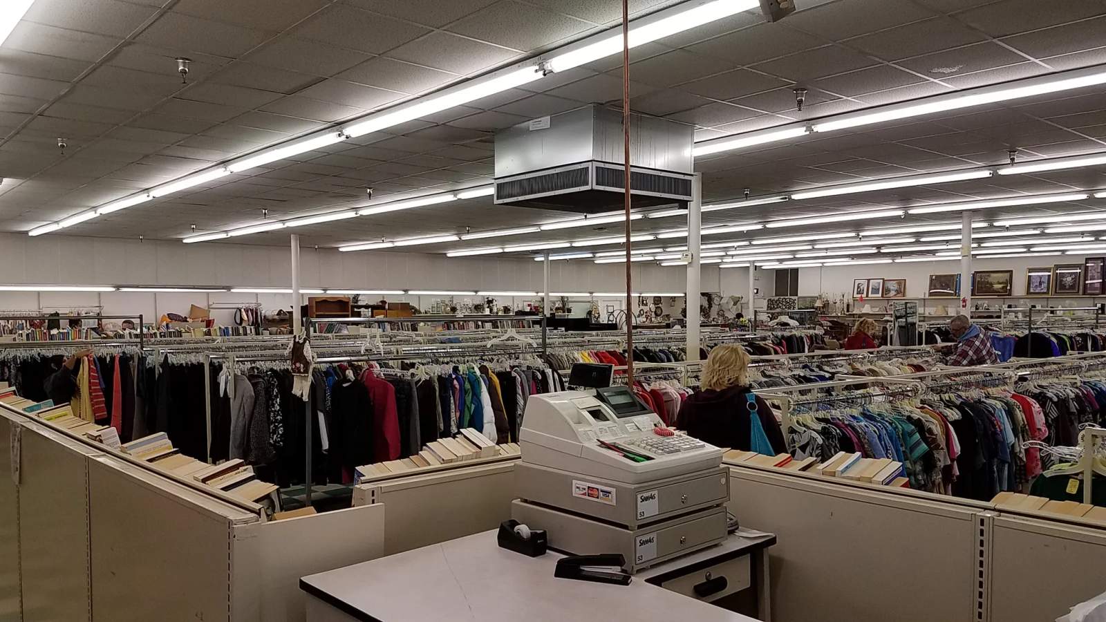 Fox Valley Thrift Shoppe — photo 3