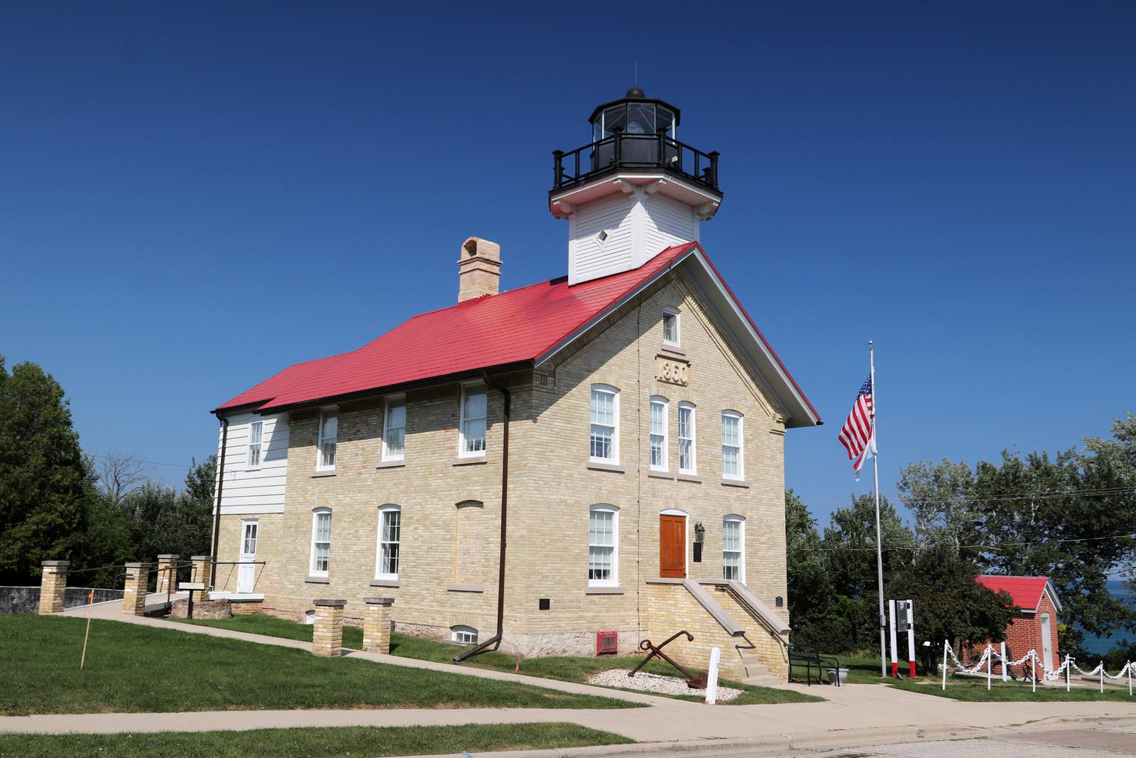 Port Washington Light Station — photo 1