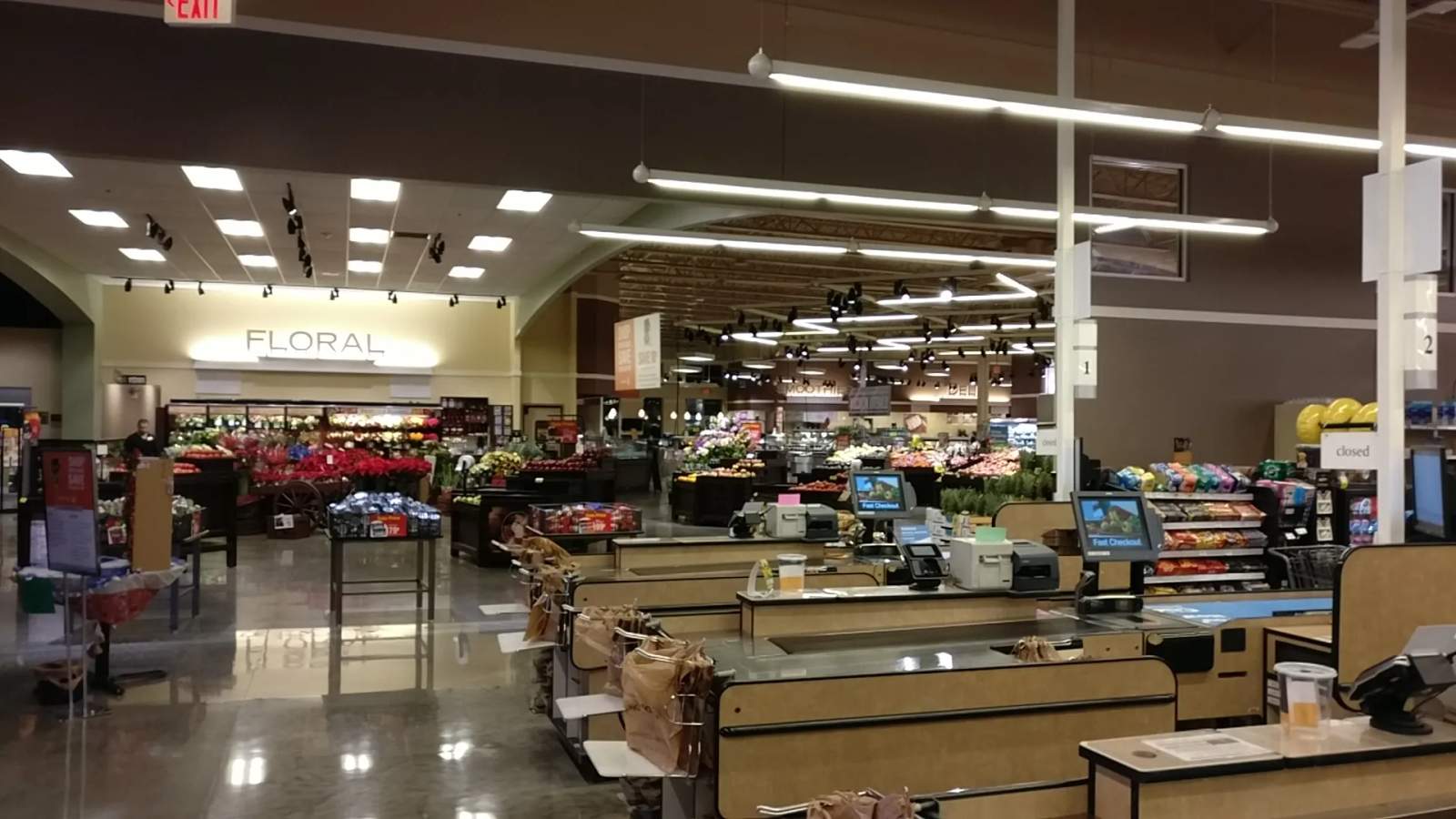 Metro Market — photo 3