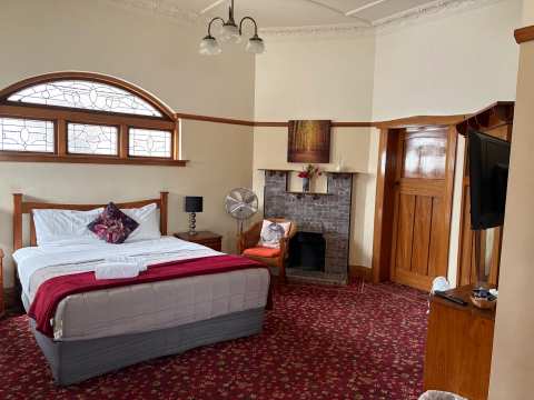 Halswell Lodge — photo 2