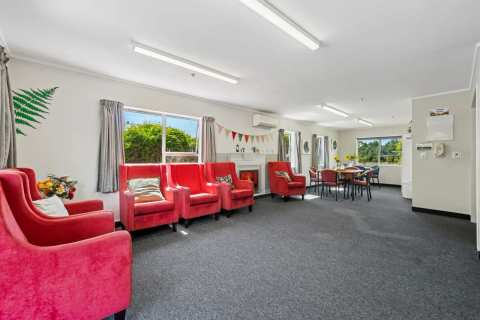 Palliser House - Alden Ultimate Care Home — photo 3