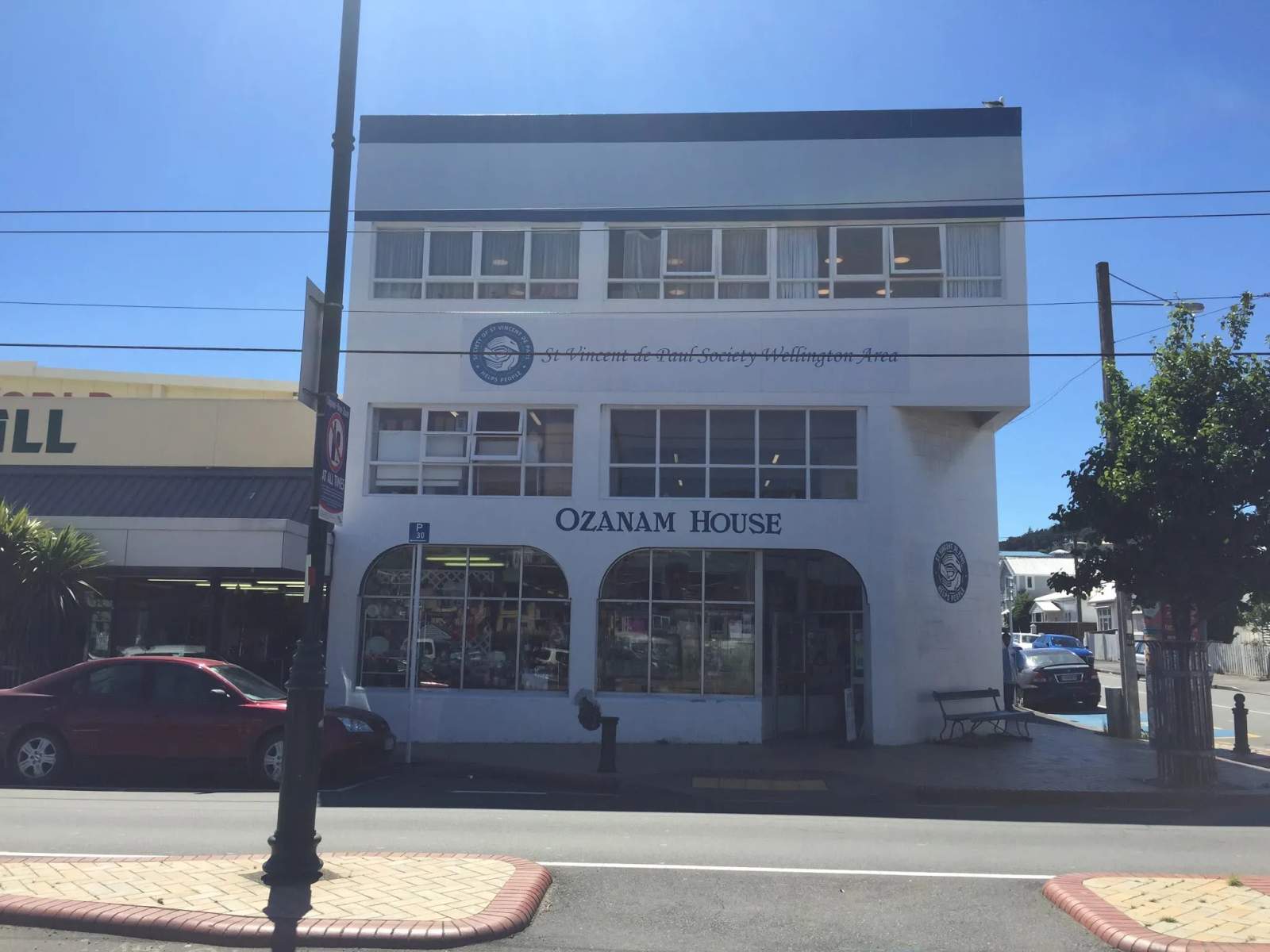 Vinnies Newtown — photo 1