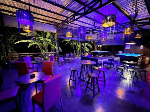 Terraria Bar Koh Mak – Pool Table & Live Music — photo 3