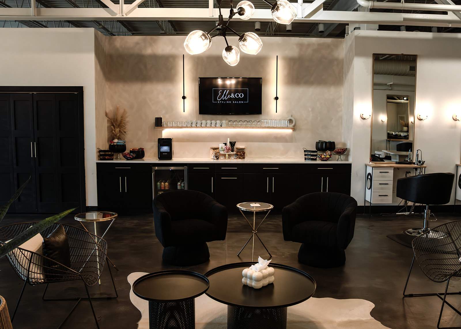 Elle & Co. Styling Salon — photo 4