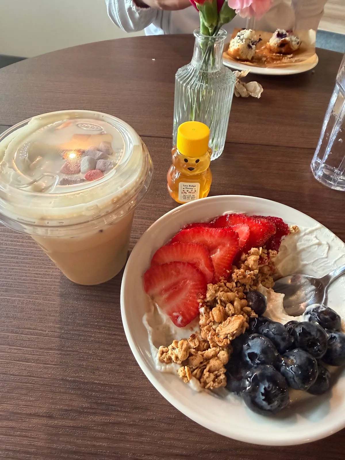 Local Buzz Coffee House — photo 2