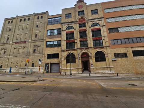 Miller Brewery Tour — photo 2