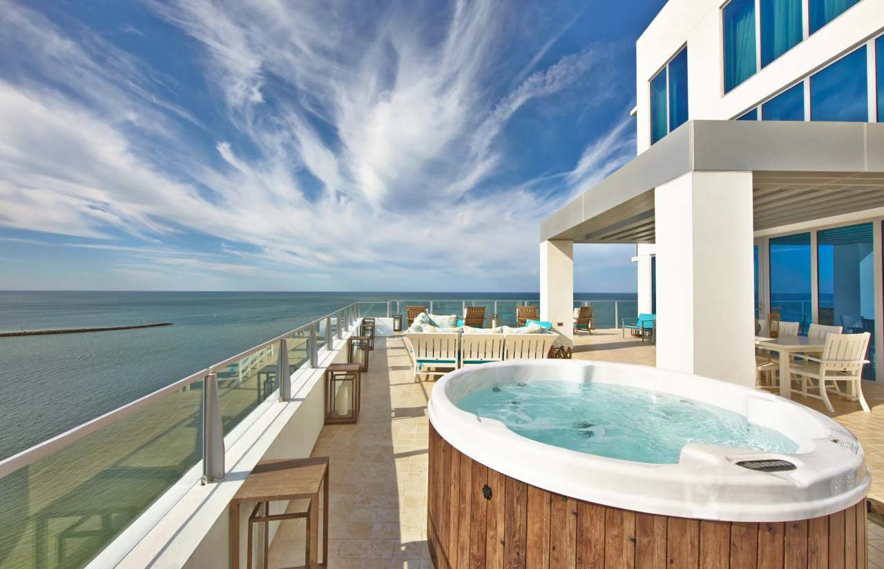Opal Sands Resort — photo 1