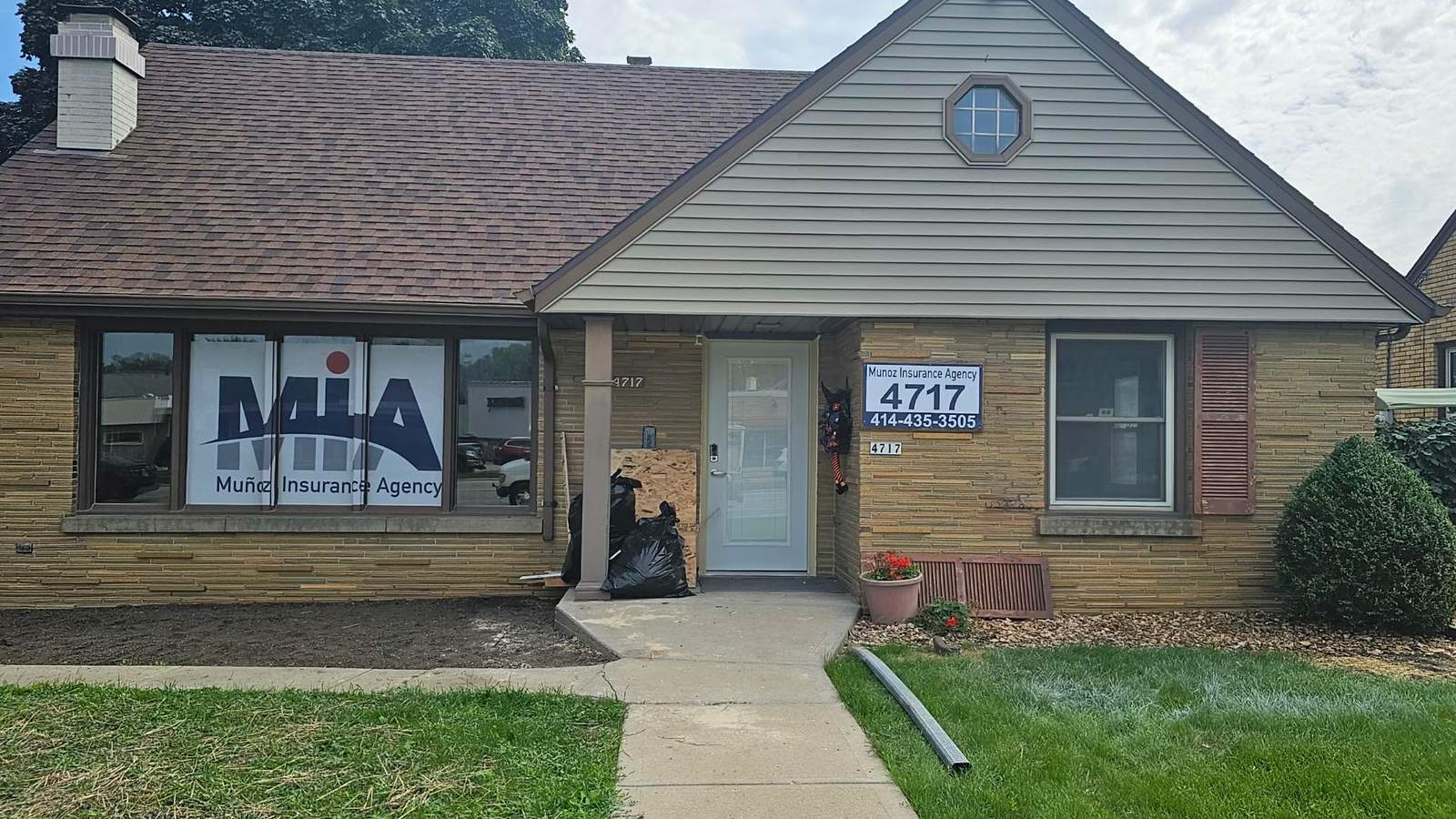 Munoz Insurance Agency LLC — photo 1