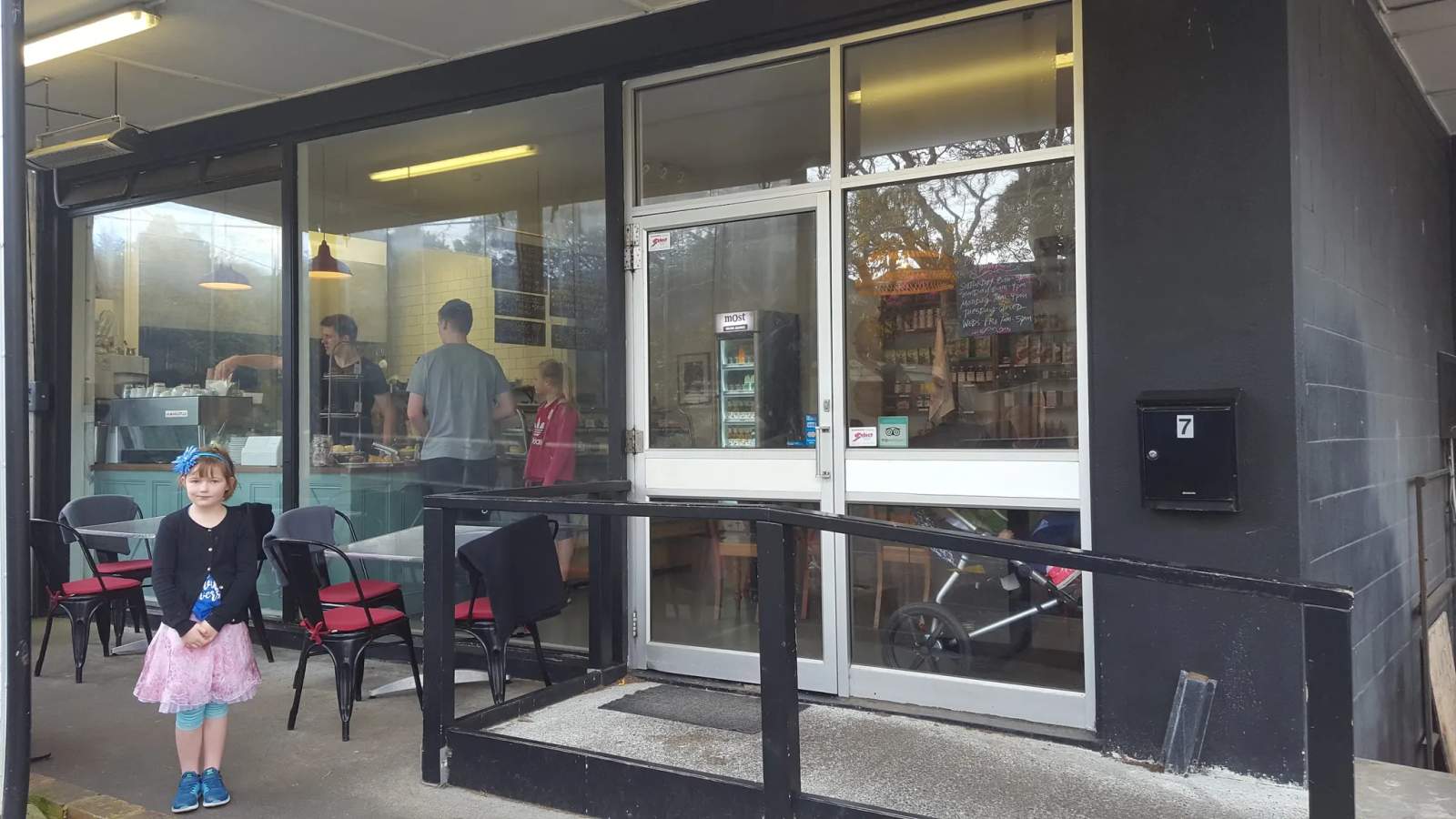 Dunshea’s Deli — photo 1