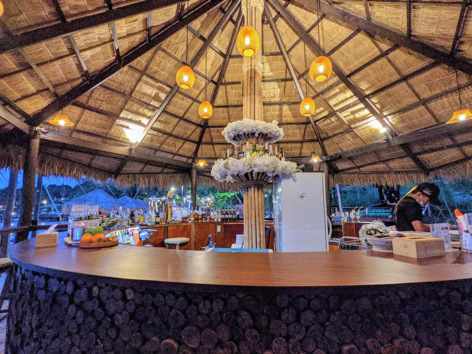 Lahana Bar — photo 1