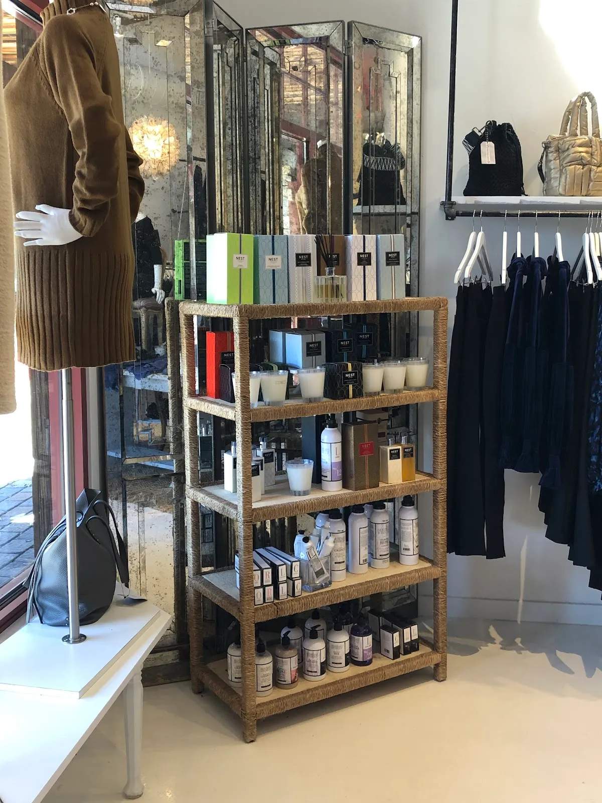 Shop Cathy B — photo 3