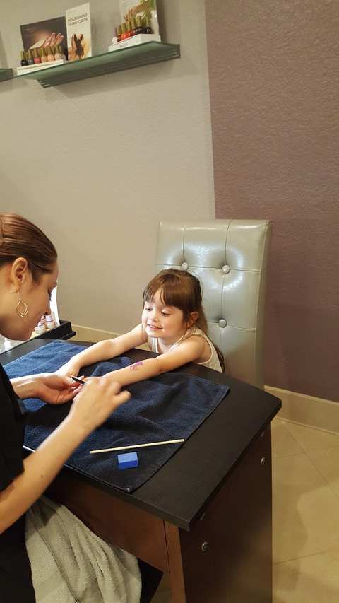 Reflections Spa & Salon — photo 2