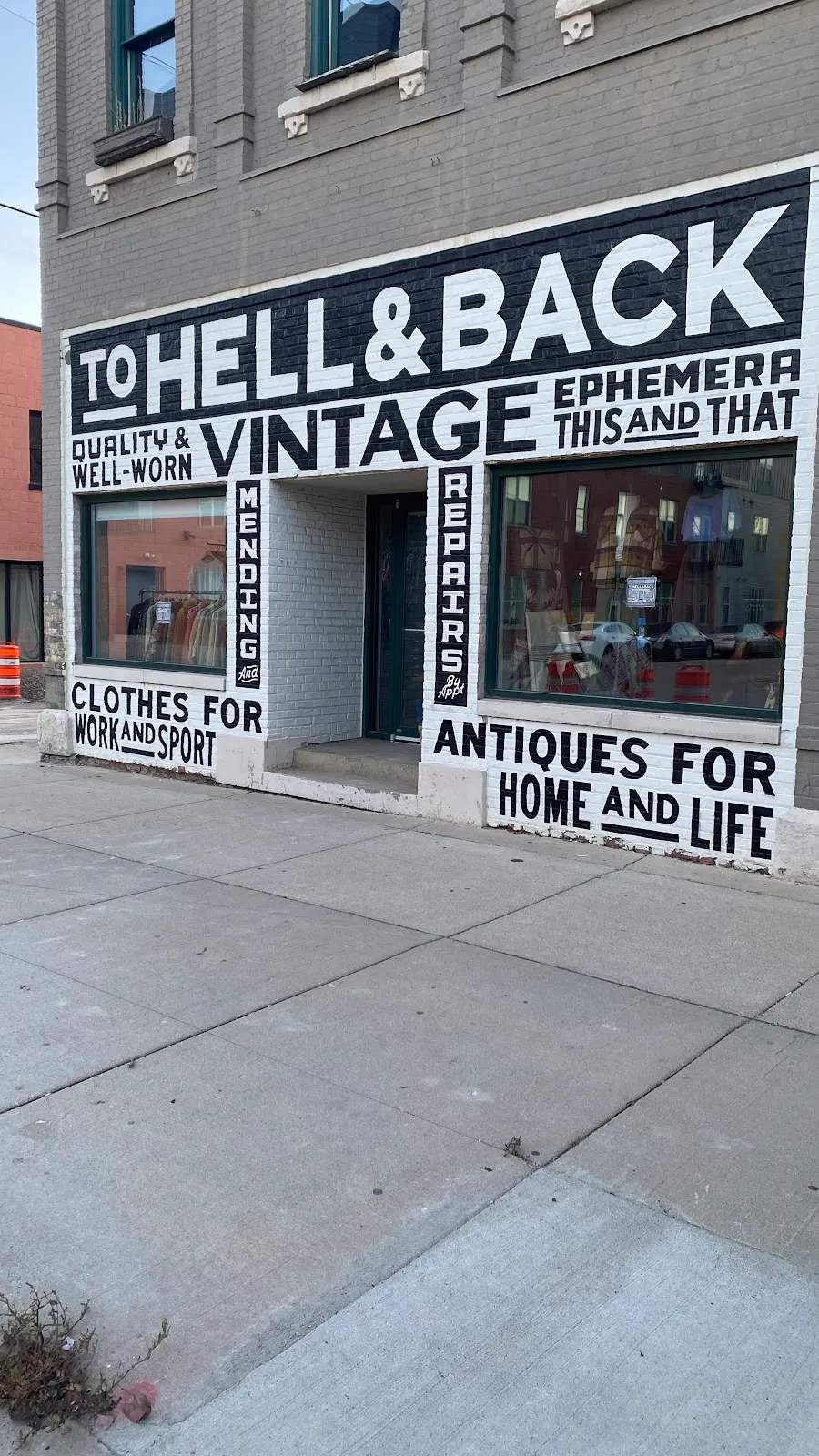 To Hell & Back Vintage — photo 1