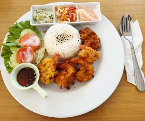Buri Hut Restaurant and bar — photo 3
