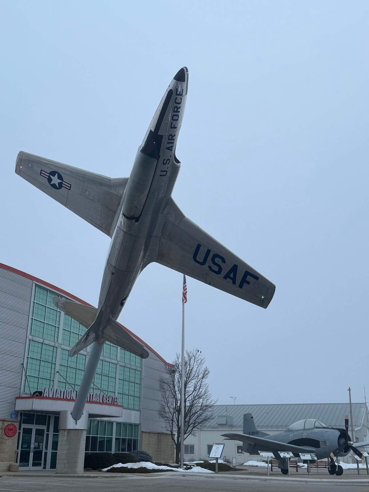 Sheboygan County Memorial International Airport — photo 2