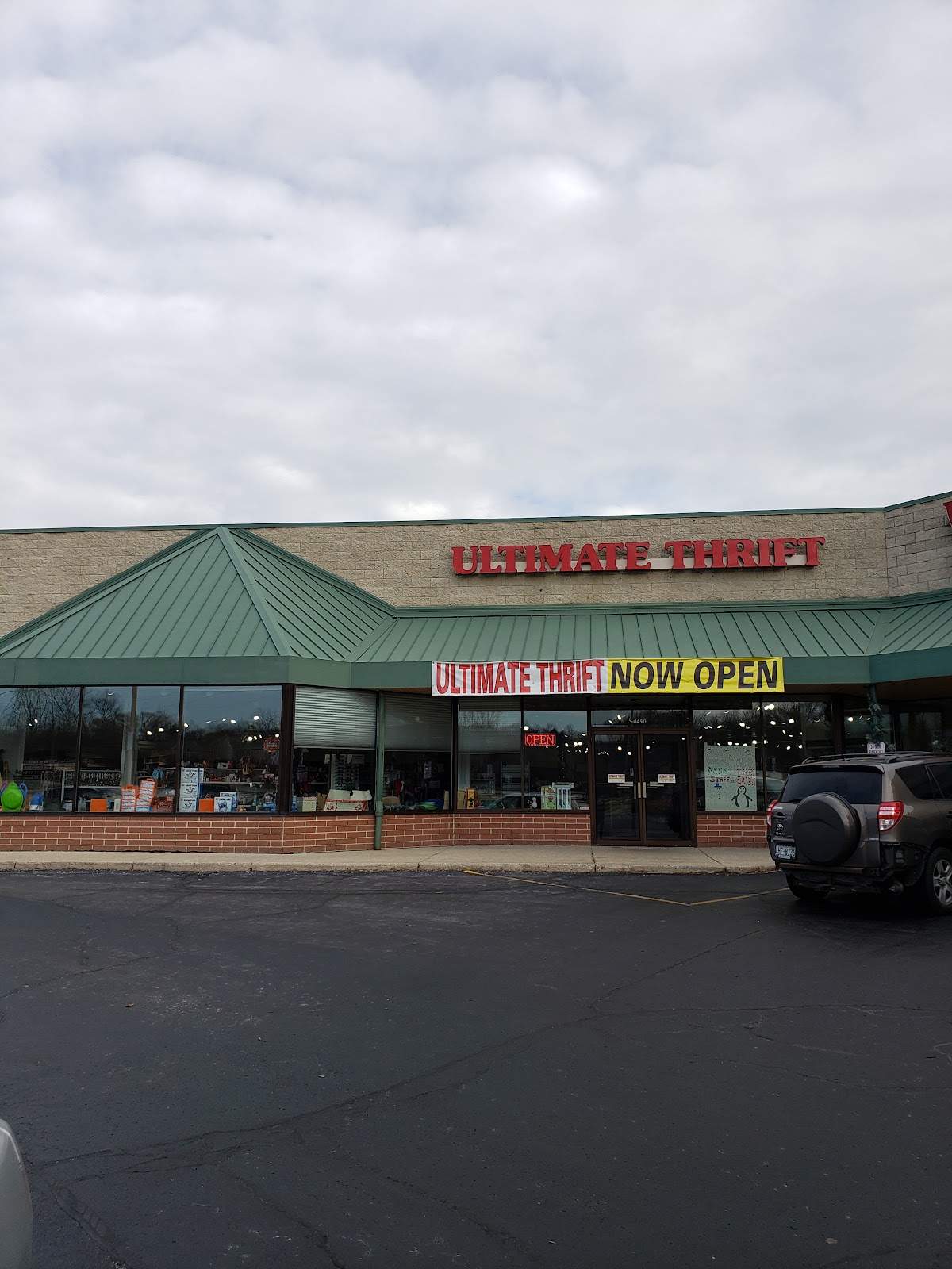Ultimate Thrift — photo 1