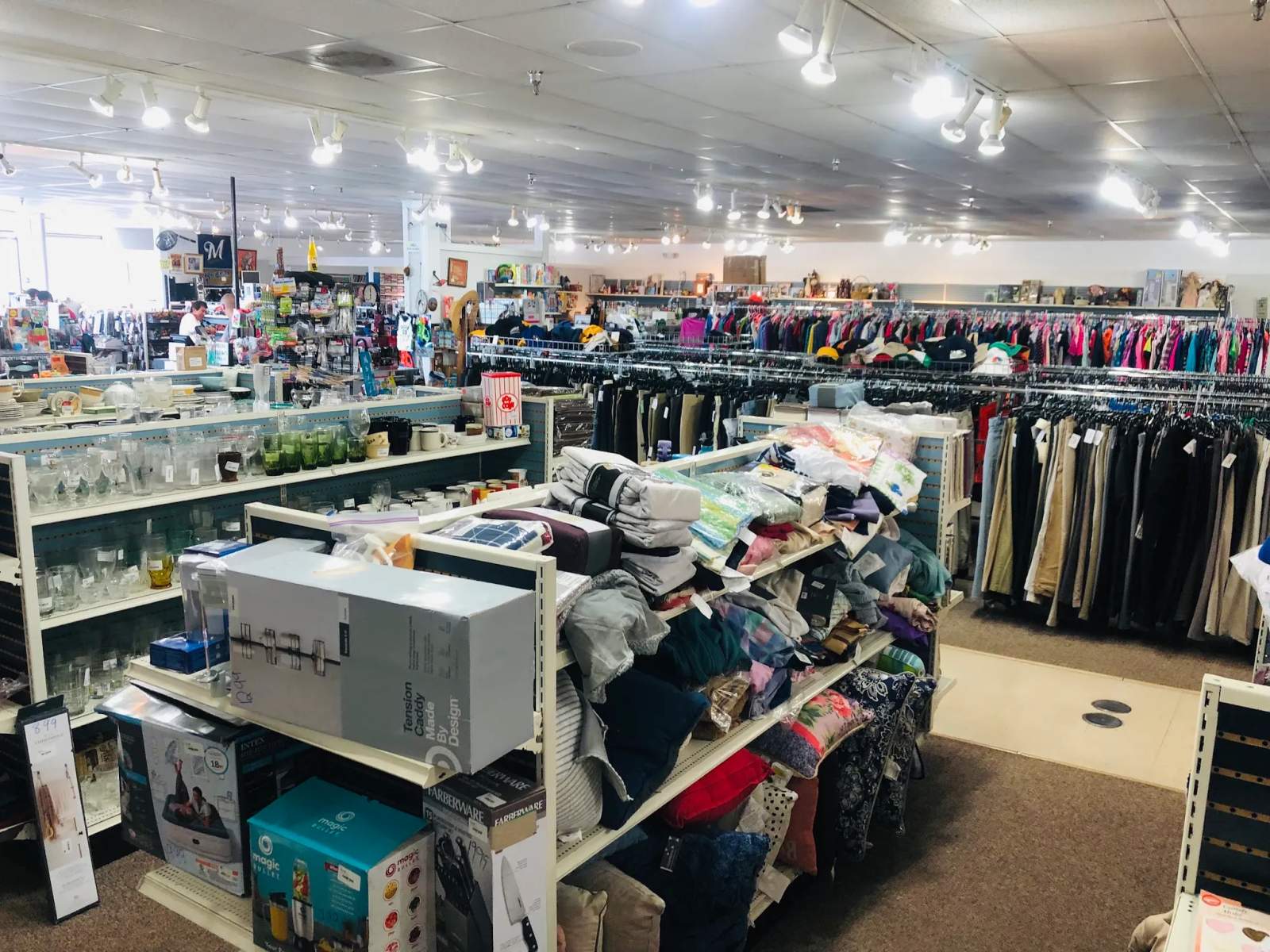 Ultimate Thrift — photo 2