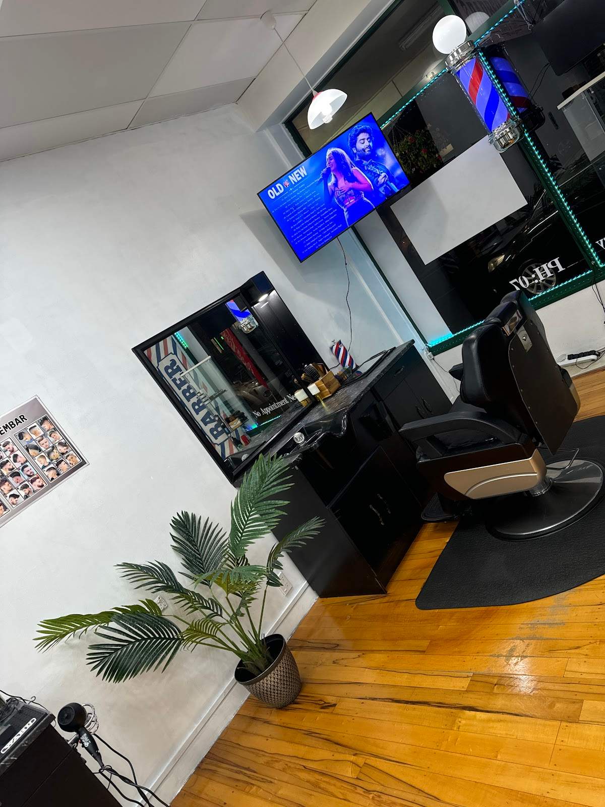 Katikati barbers — photo 1