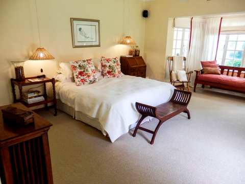 Pin Oaks Bed & Breakfast — photo 2
