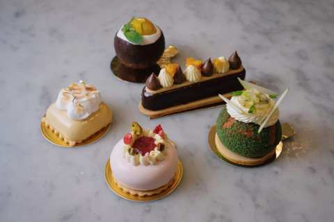 April Patisserie — photo 2