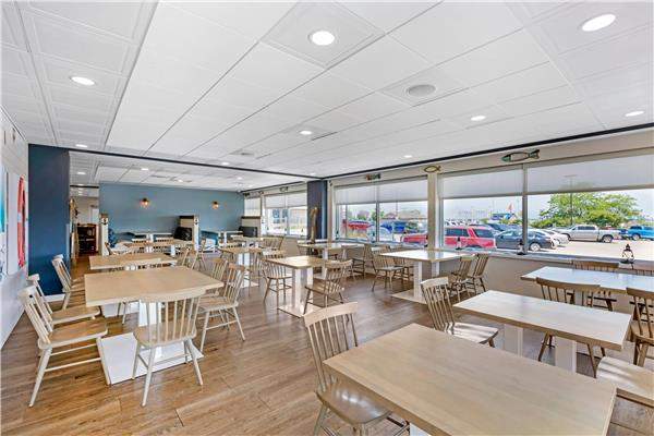 The Harborview on Lake Michigan, an Ascend Collection Hotel — photo 5