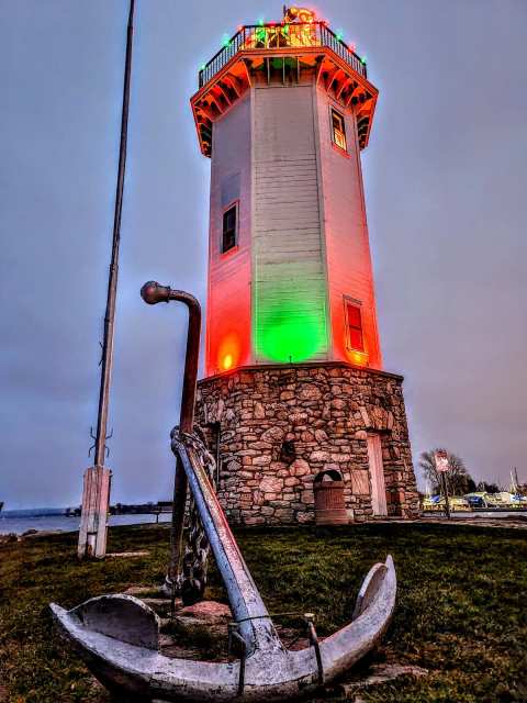 Lakeside Park Lighthouse — photo 3