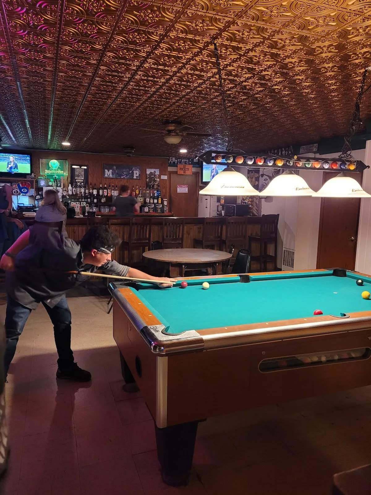Sportsman's Bar — photo 3