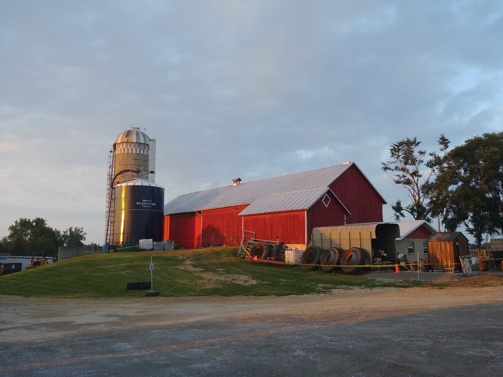 Jeff-Leen Farm — photo 1