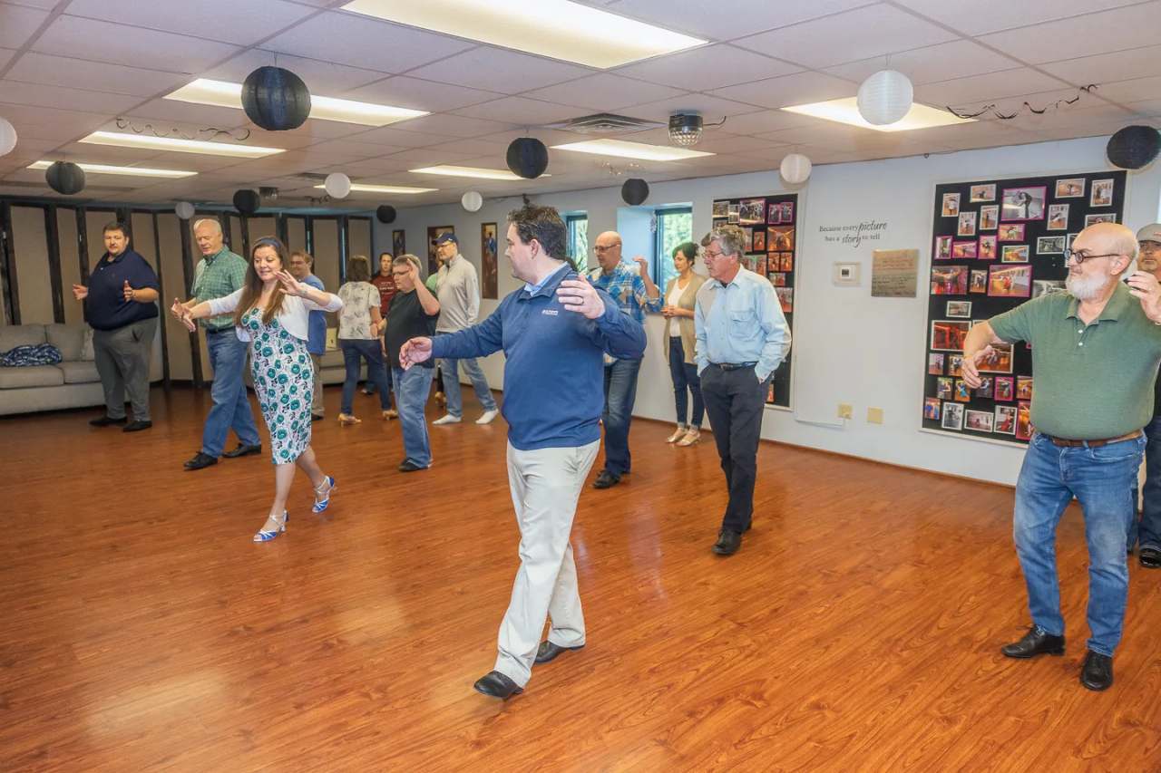 Social Style Dance Lessons — photo 1
