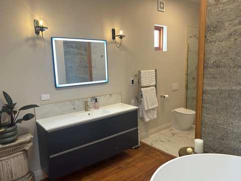 The Chambers Accommodations Martinborough - Boutique Studio Apartments — photo 3