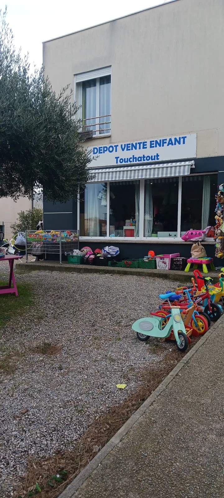 depot vente enfant touchatout — photo 1