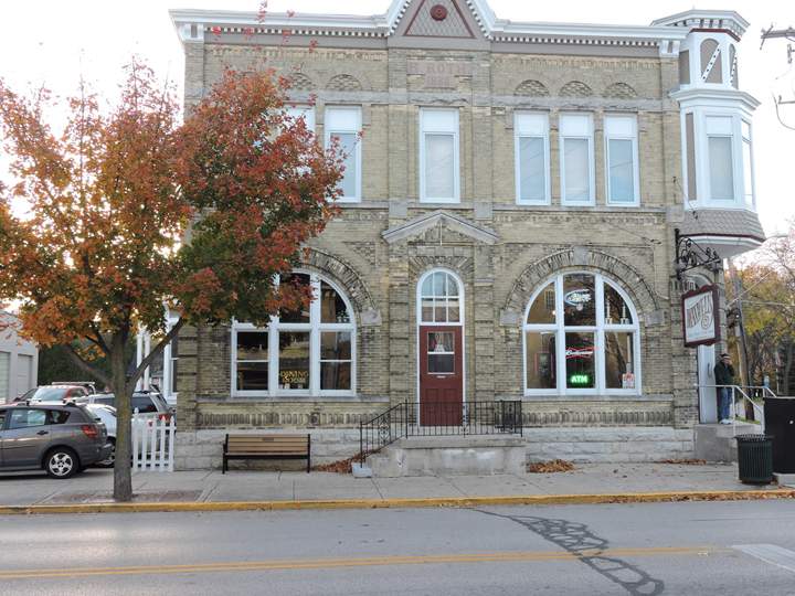 Maxwell's — photo 1