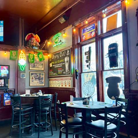Maxwell's — photo 5