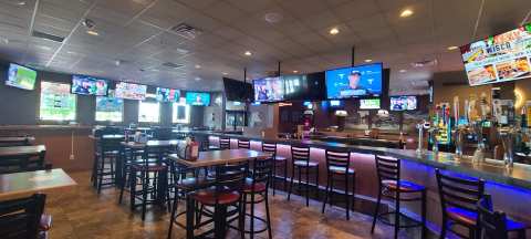 Anduzzi's Sports Club - Green Bay East — photo 2