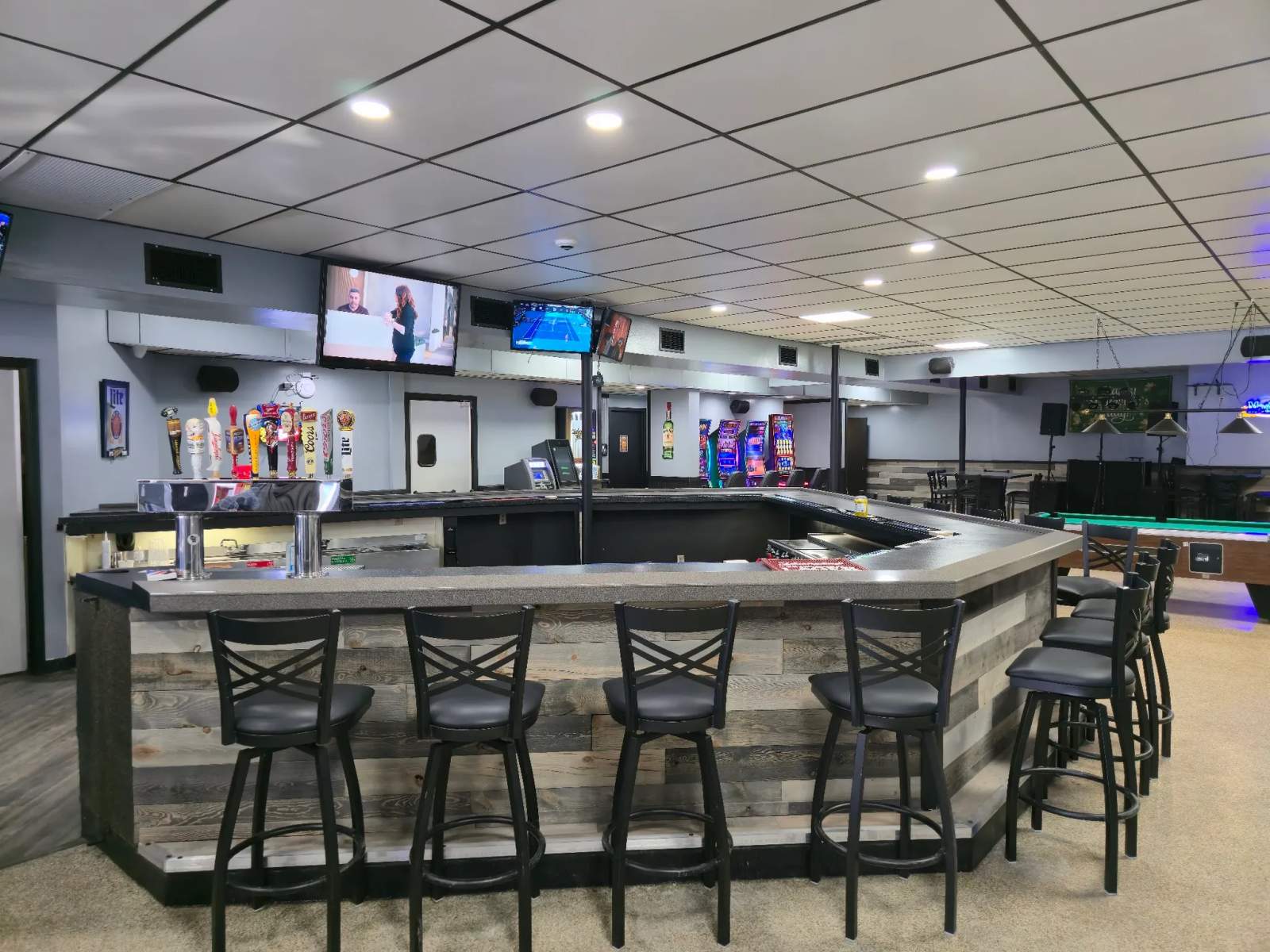 CJ'S on Main — photo 4