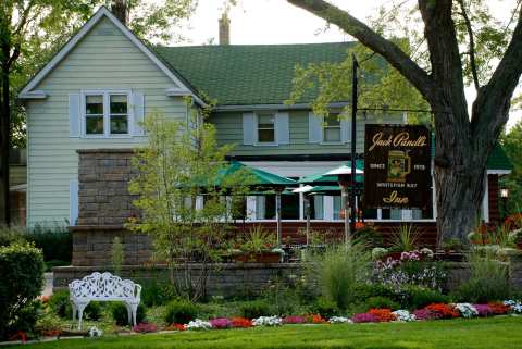 Jack Pandl's Whitefish Bay Inn — photo 3