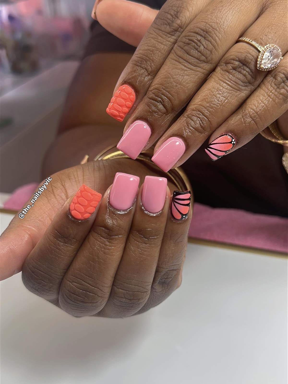 T N Nails — photo 1