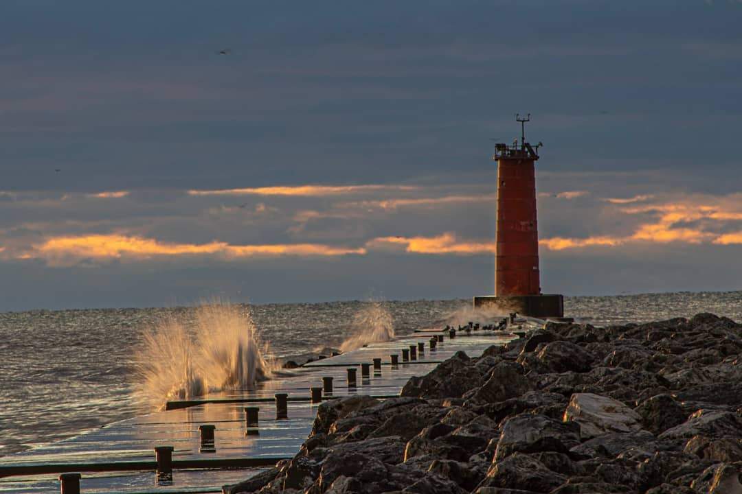 Sheboygan Breakwater Lighthouse — photo 1