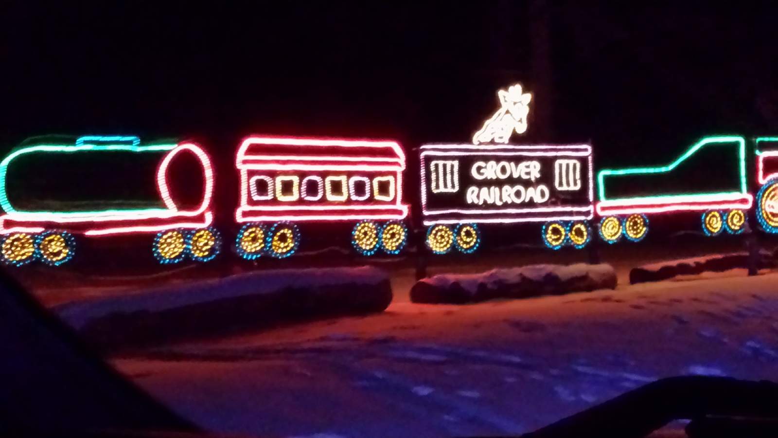 Evergreen Park — photo 3
