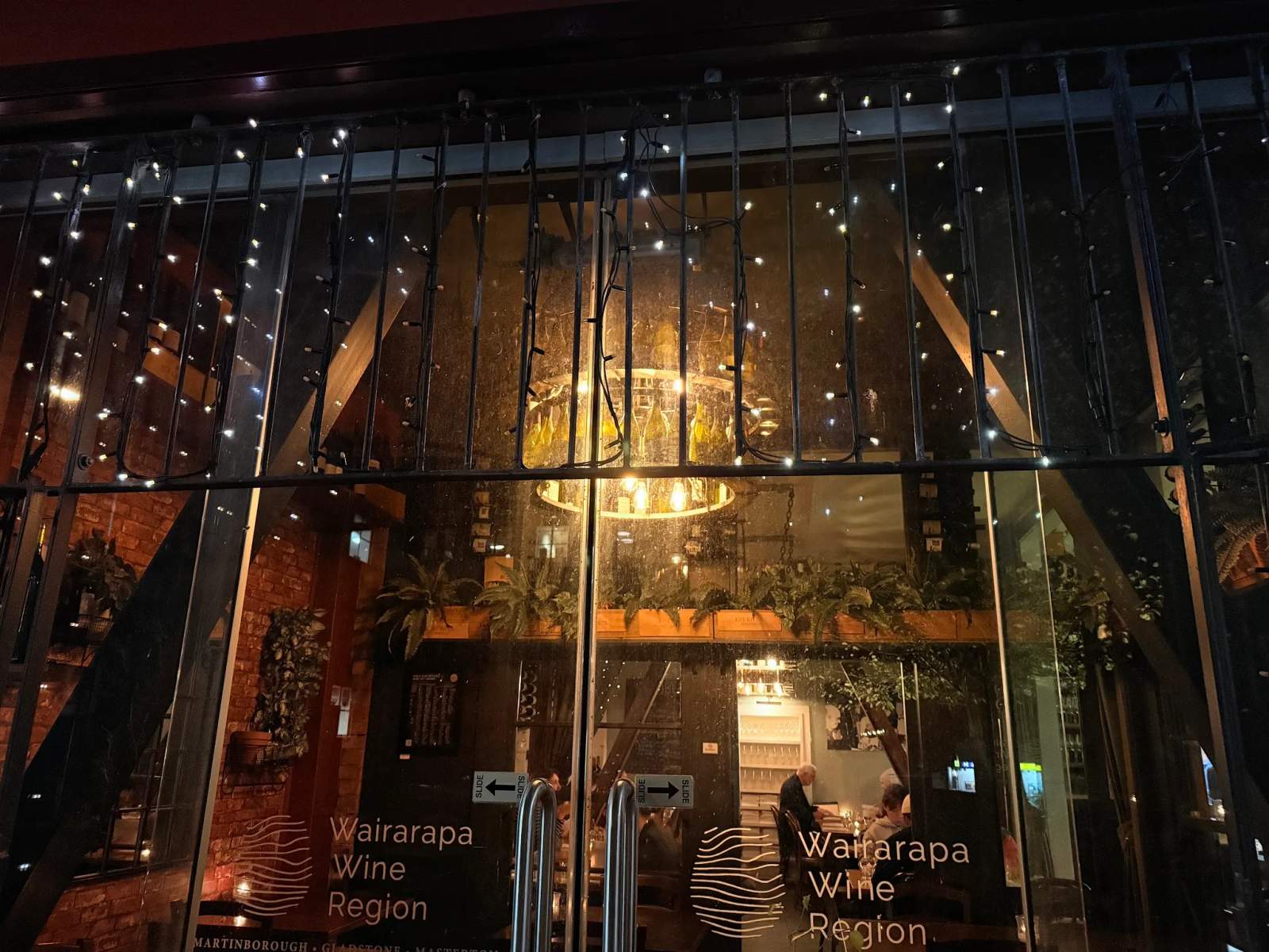 Noble Rot Wine Bar — photo 1