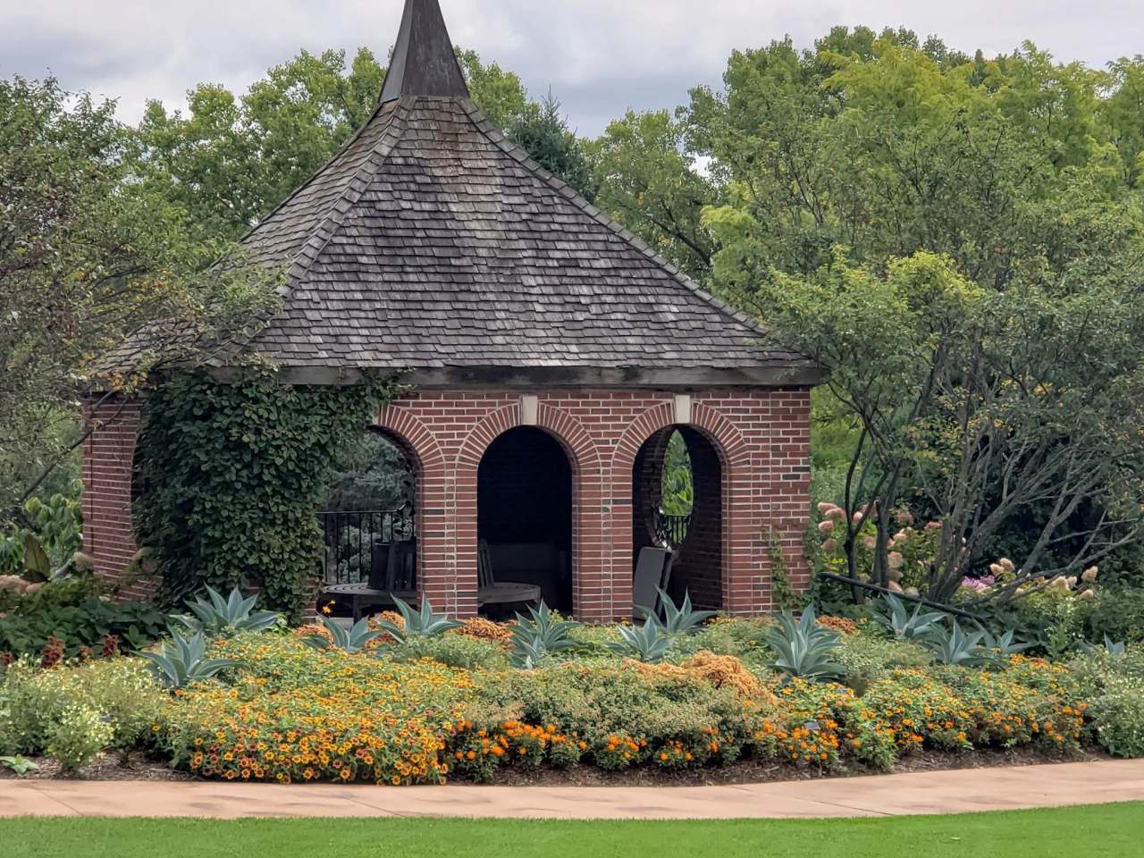 Green Bay Botanical Garden — photo 1