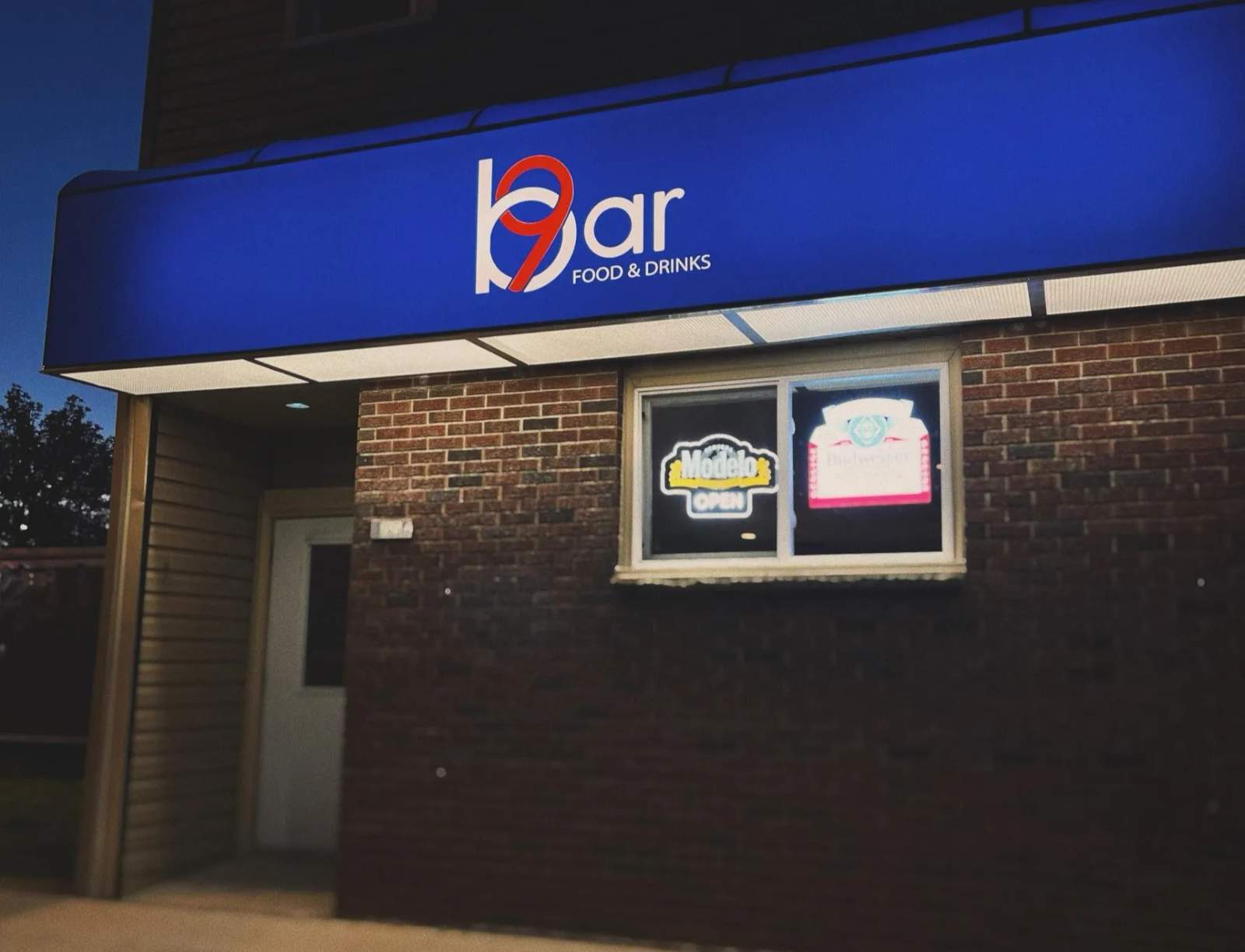 Bar 9 — photo 1