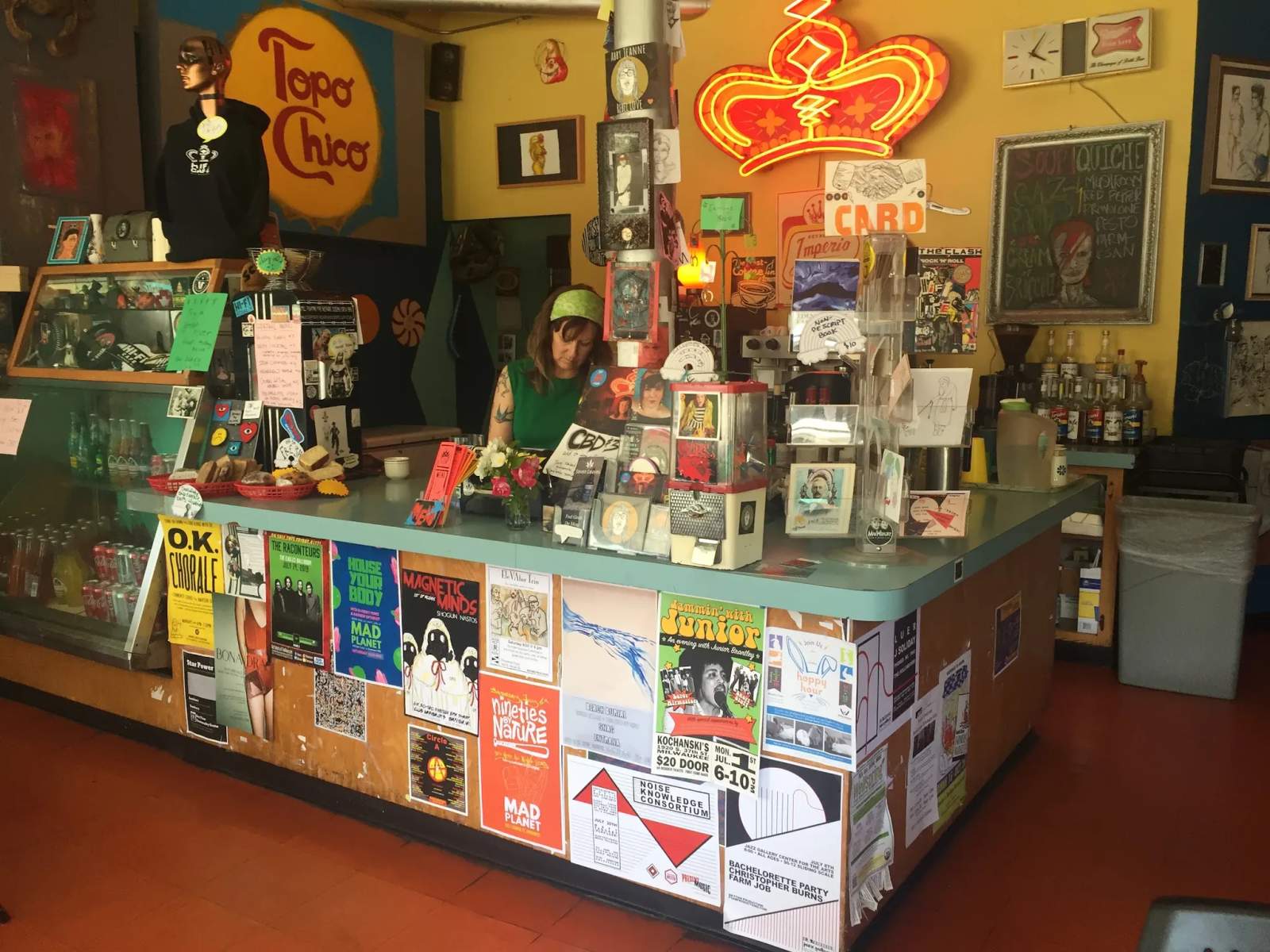 Hi-Fi Cafe — photo 1