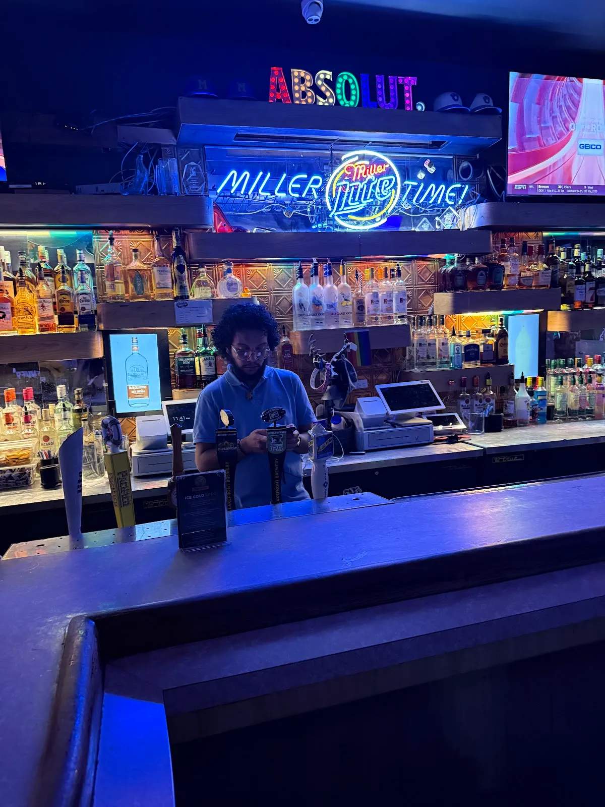Woody's — photo 3