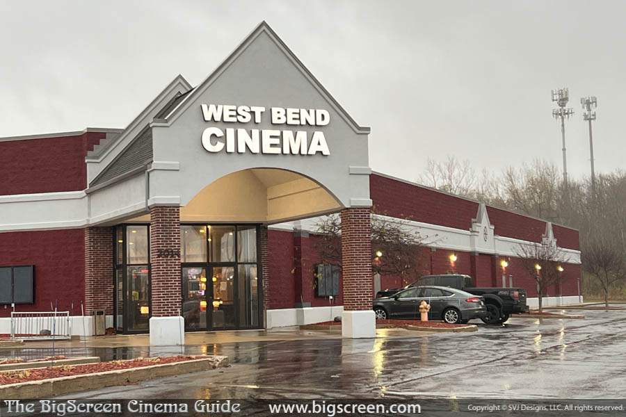 West Bend Cinema — photo 1